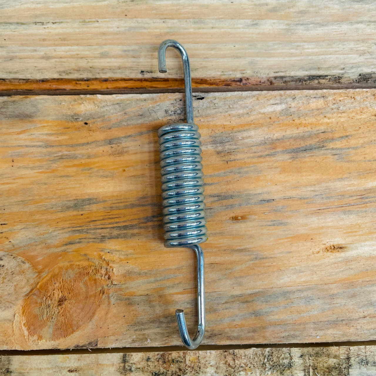 Return Spring Primary