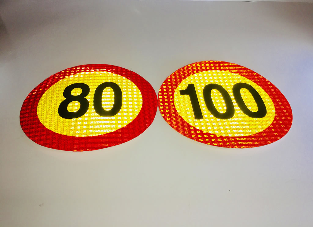 Sign Reflective 100Km