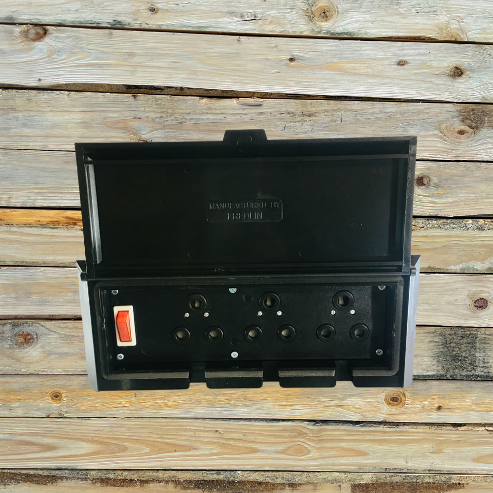 Black Plug Box Multi Purpose 220V